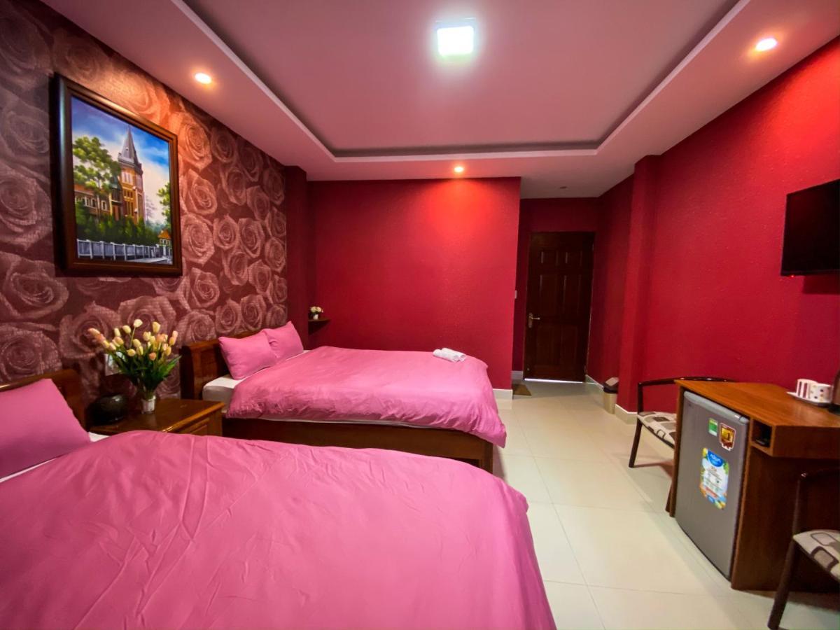 Forelsket Rosa Da Lat Esterno foto